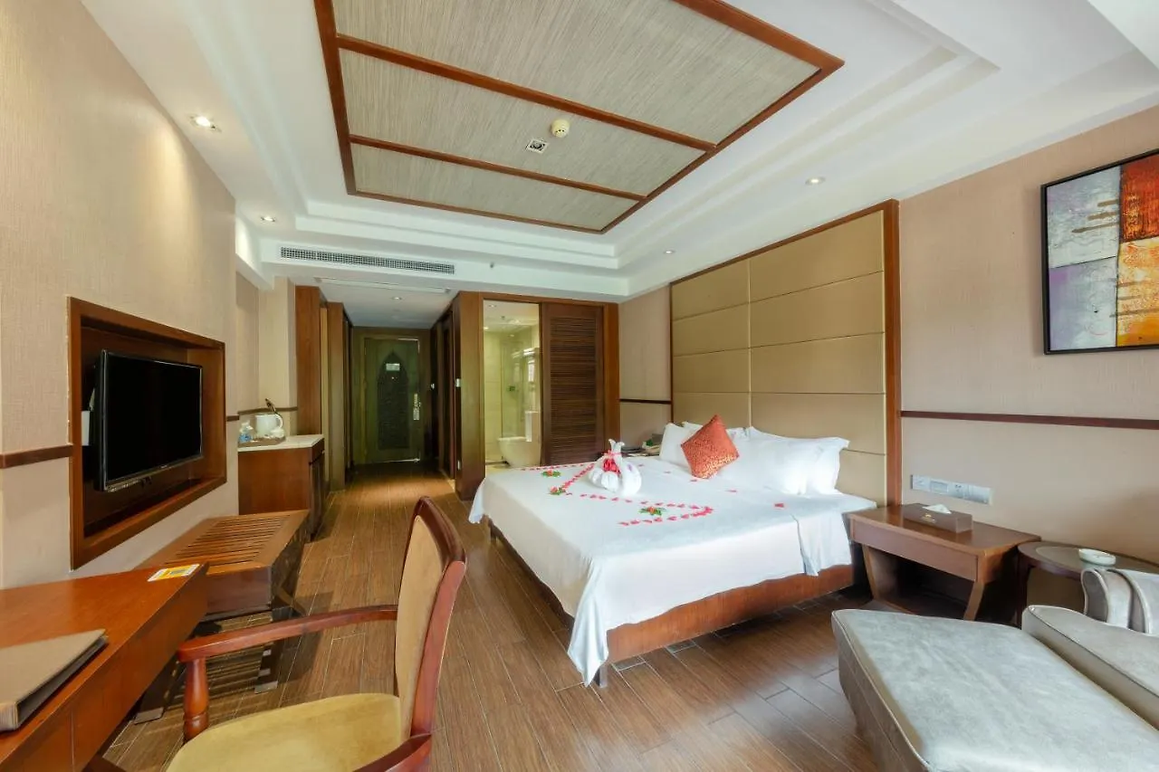 Курортный комплекс Grand Metro Park Bay Hotel Санья