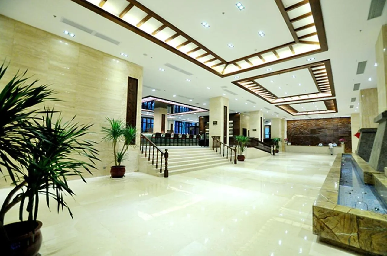 Курортный комплекс Grand Metro Park Bay Hotel Санья