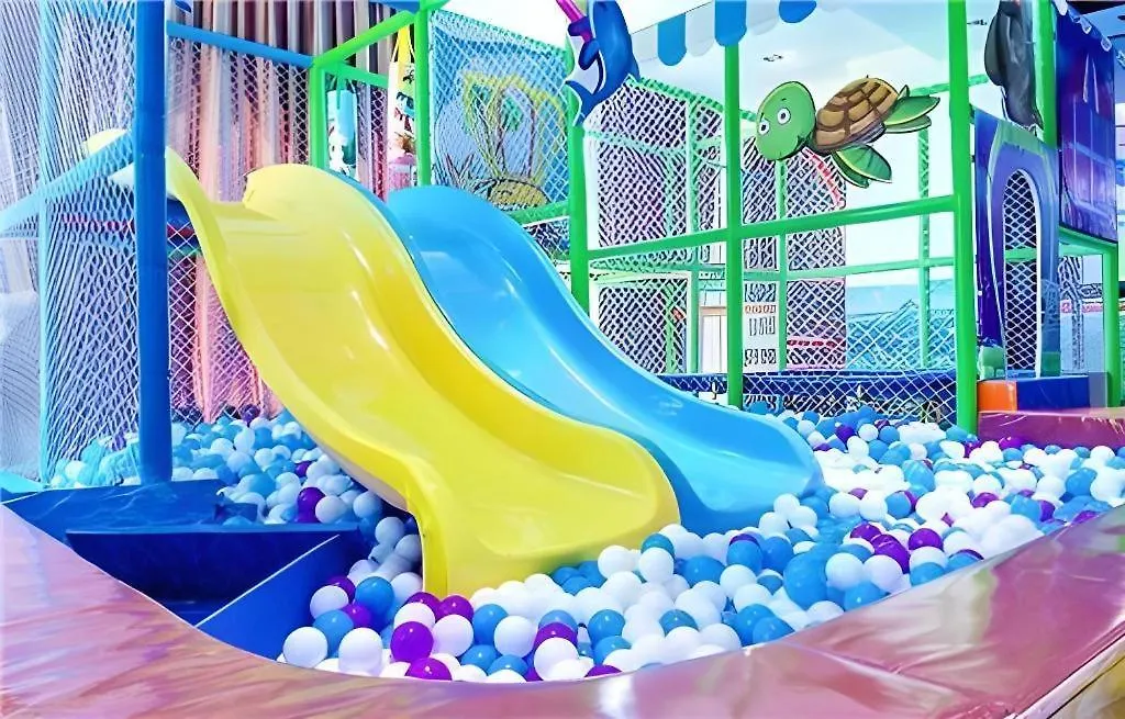 Курортный комплекс Grand Metro Park Bay Hotel Санья