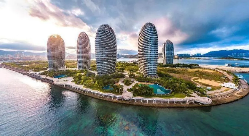 Курортный комплекс Grand Metro Park Bay Hotel Санья